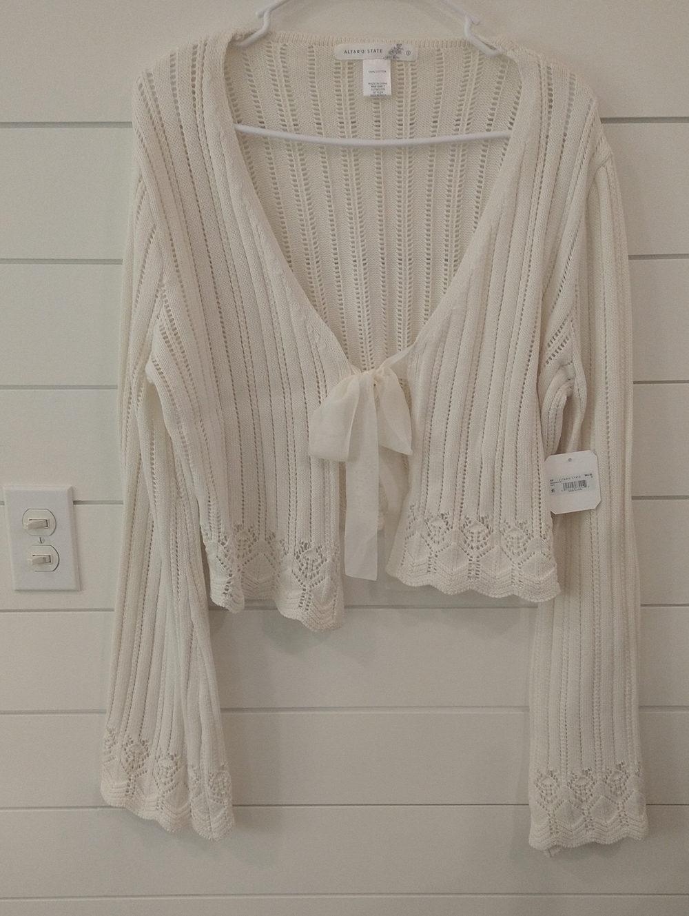 Altar'd State Cream Open-Knit V-Neck Tie-Front Sweater S Cropped